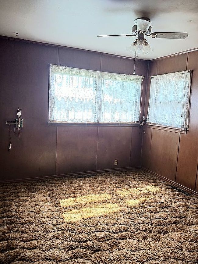 Additional photo 3 of property located at 311 Poplar Heights Rd