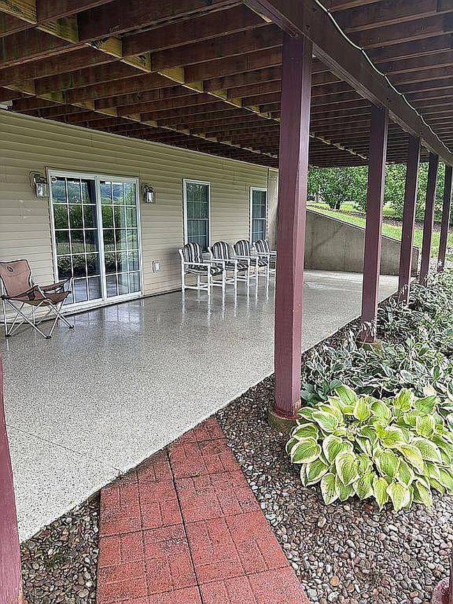 Photo of 1 Night Hawk Dr, Orwigsburg, PA
