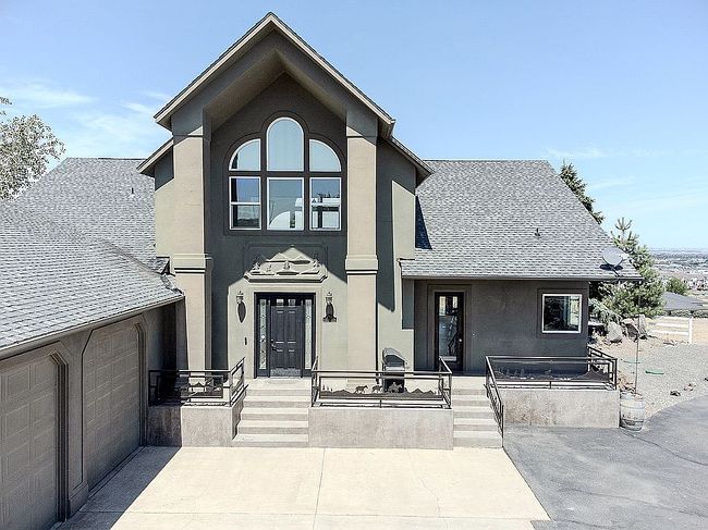 Photo of 17112 S Clodfelter Rd, Kennewick, WA