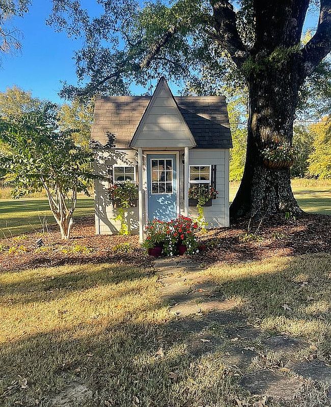 Image of 60154 Four Mile Rd N