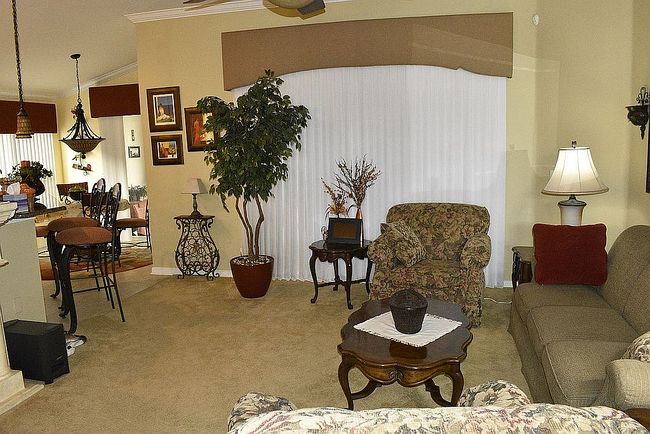Photo of 9268 Waterglen Ln