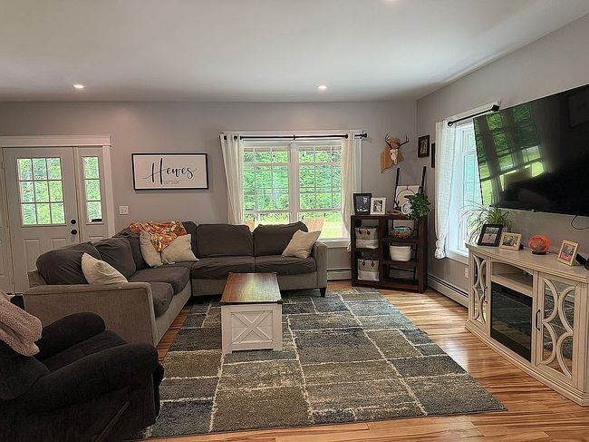 Photo of 31 Davis Ln, Lebanon, ME