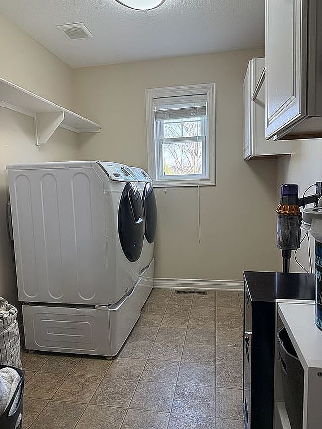 Photo of 10264 Scott Rd, Freeland, MI