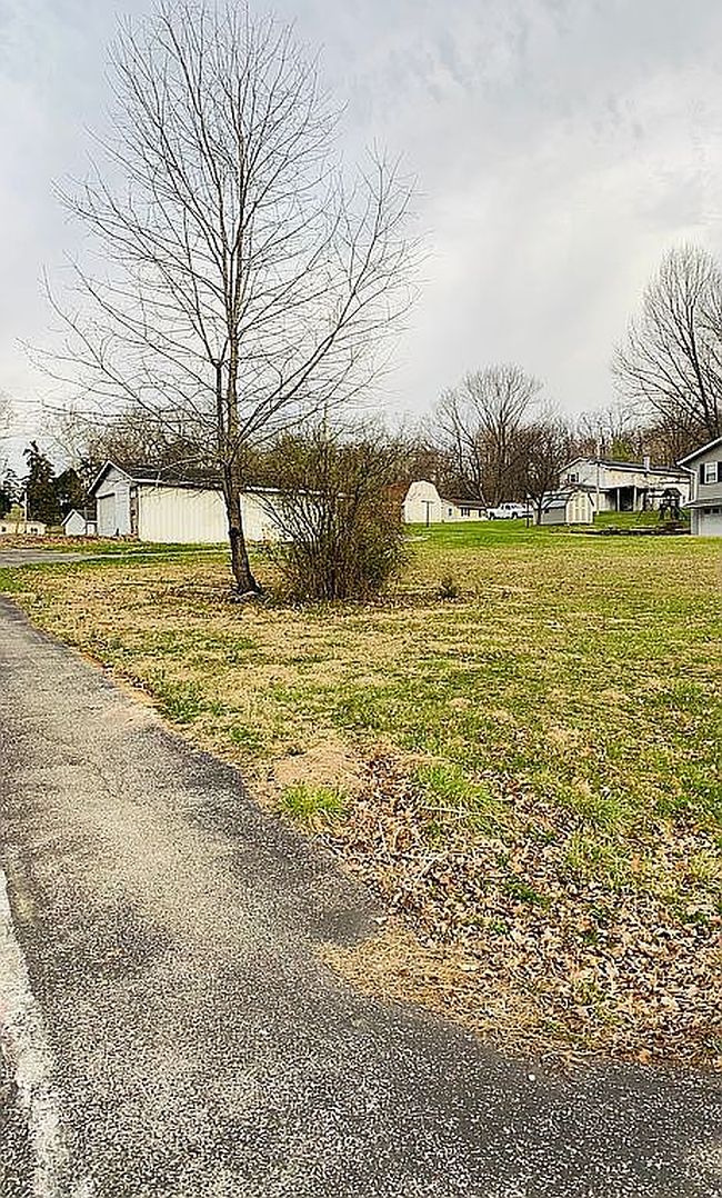 Image of 1155 E Smith Cir