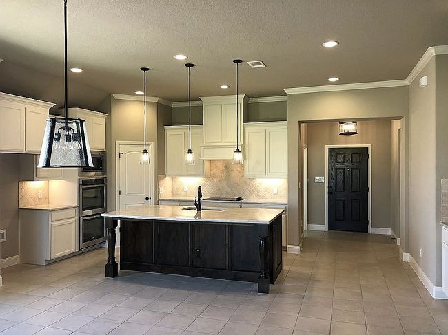 Photo of 1700 Dale Ln, White Settlement, TX