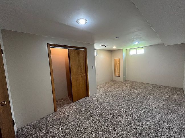 Photo of 808 E 1st St, Neligh, NE