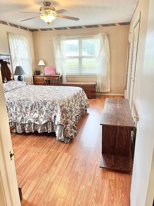 Image of 869 Bethlehem Rd