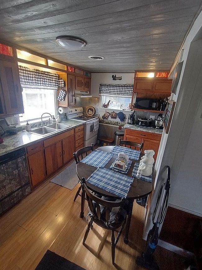 Image of 319 N Market St