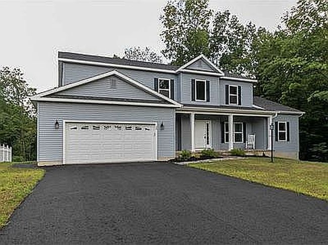 Photo of 29 Morgan Ct, Stillwater, NY
