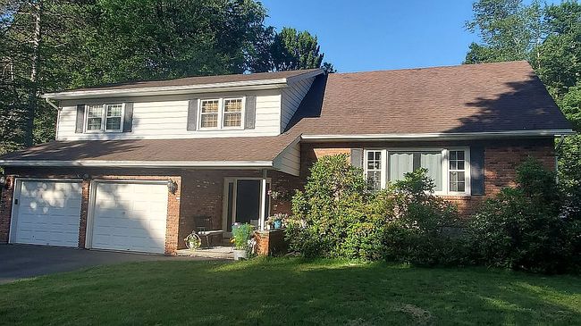 1277 Pembroke Ct, Niskayuna, NY