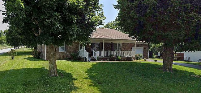 Photo of 60 Caldwell St, Munfordville, KY