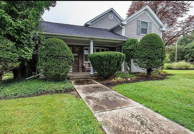 Image of 141 Worth St
