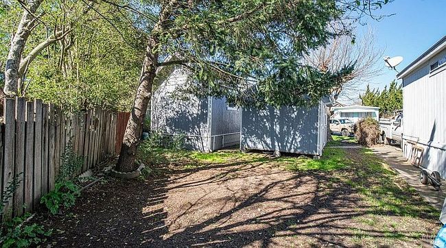 Image of 142 Crystal Dr