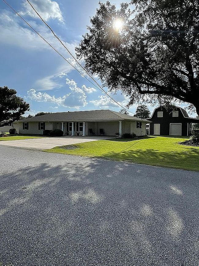 Photo of 133 Emile Dr