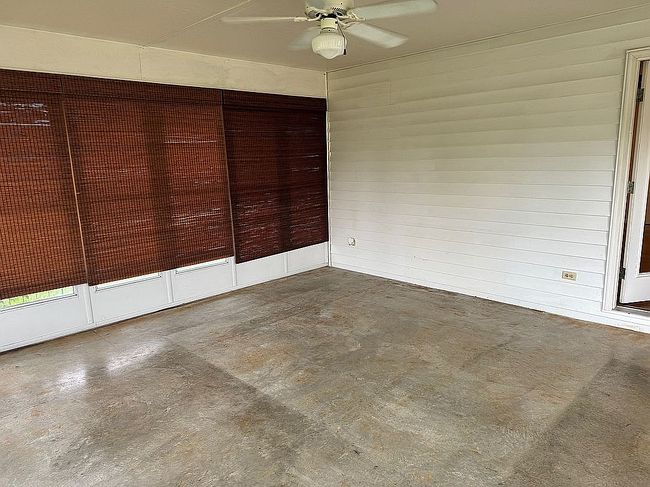 Image of 54 Lakewood Dr