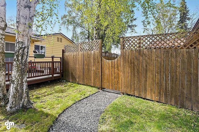 Image of 1800 Hamilton Dr