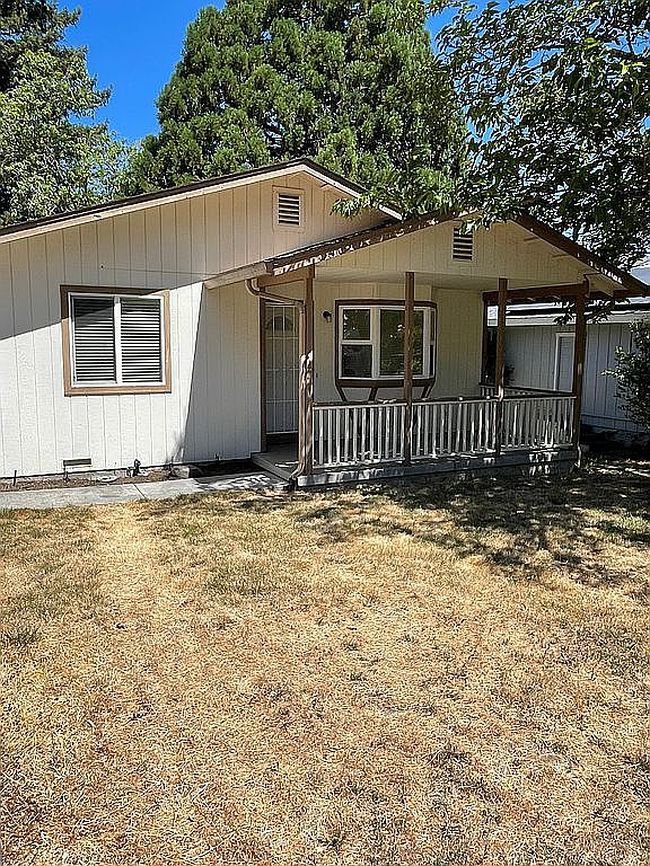 Photo of 444 Redwood Ave
