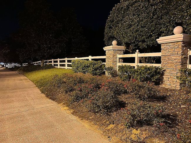 Image of 710 W Doerr Path