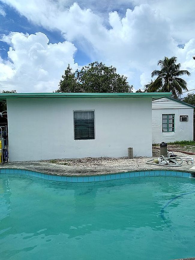 Image of 1464 Sw 28th Way
