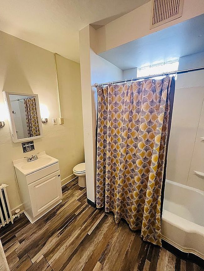 Photo of 242 Center St #244, Springdale, PA
