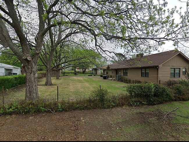 Image of 710 W 17th St