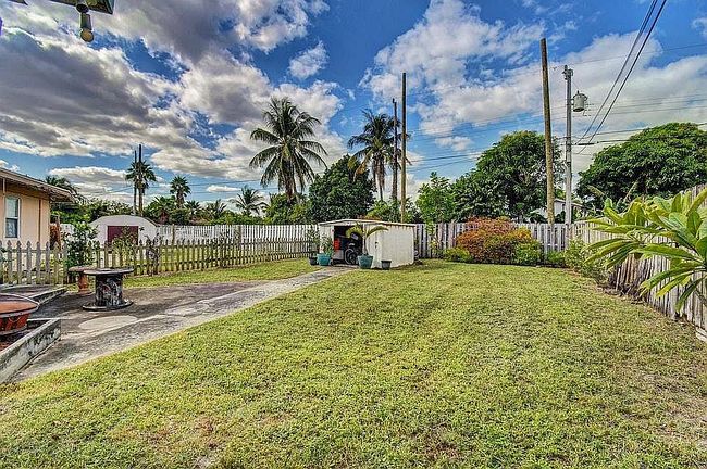 Image of 832 Se 4th Ave