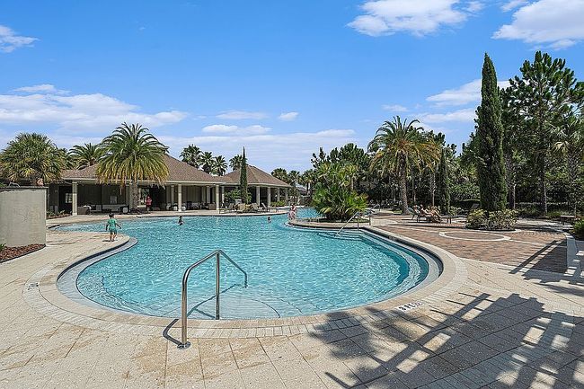Image of 1398 Crescent Hoop Way