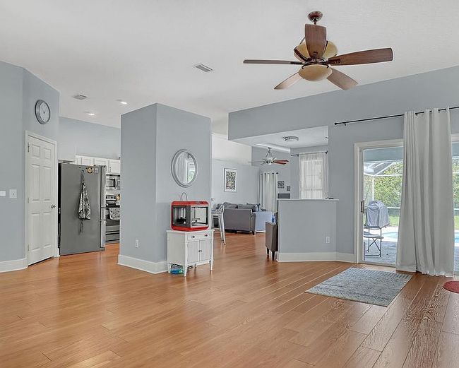 Photo of 1025 Oak Tree Pl, Malabar, FL