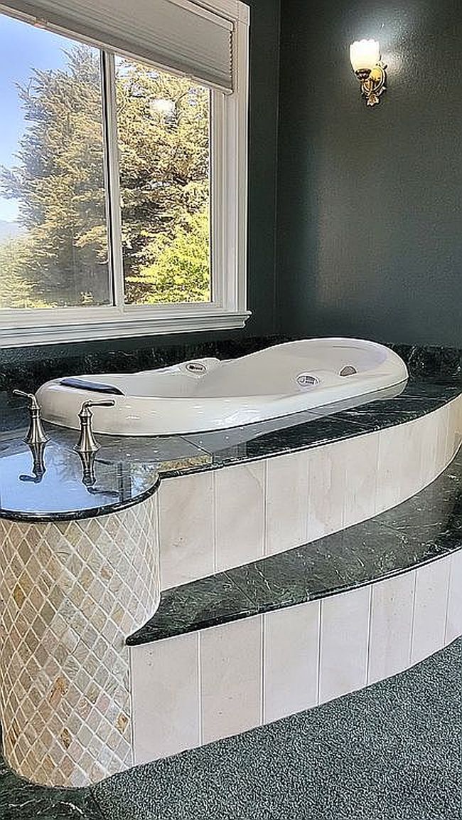 Photo of 2441 Tawndale Ln, Hydesville, CA