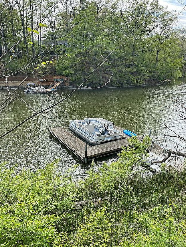 Image of 8315 Eagle Crest Ln