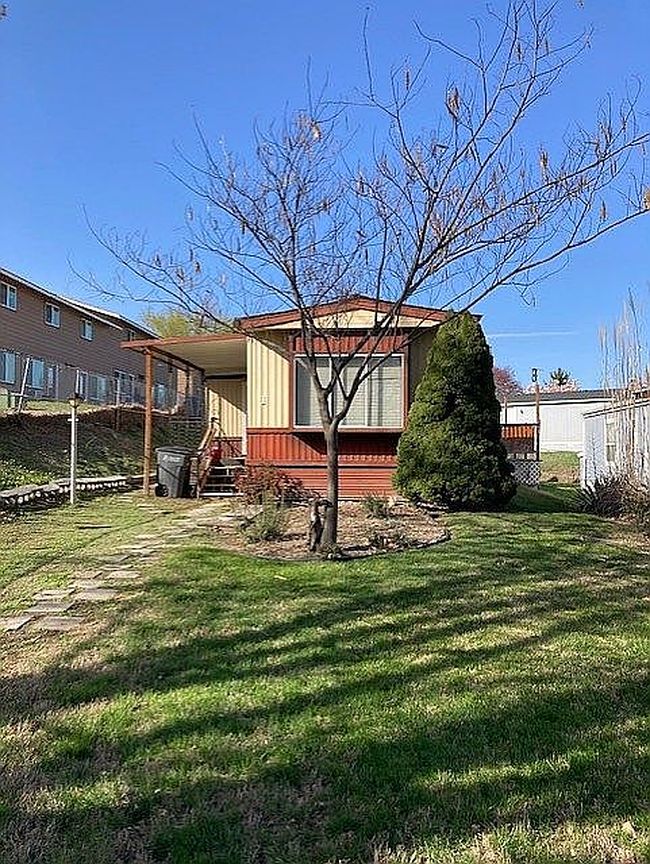 Photo of 811 2nd Ave #1, Zillah, WA