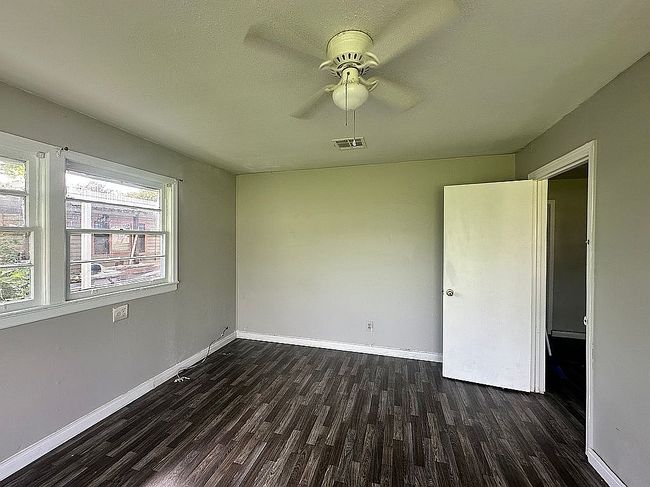 Photo of 3555 Monroe St, Lake Charles, LA