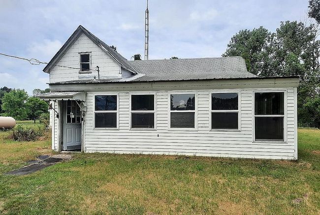 Photo of 10836 30th Ave, Evart, MI