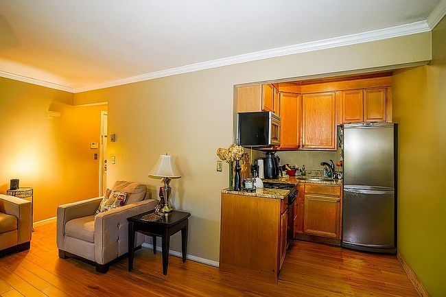 Photo of 9 Weaver St Unit 8, Greenwich, CT