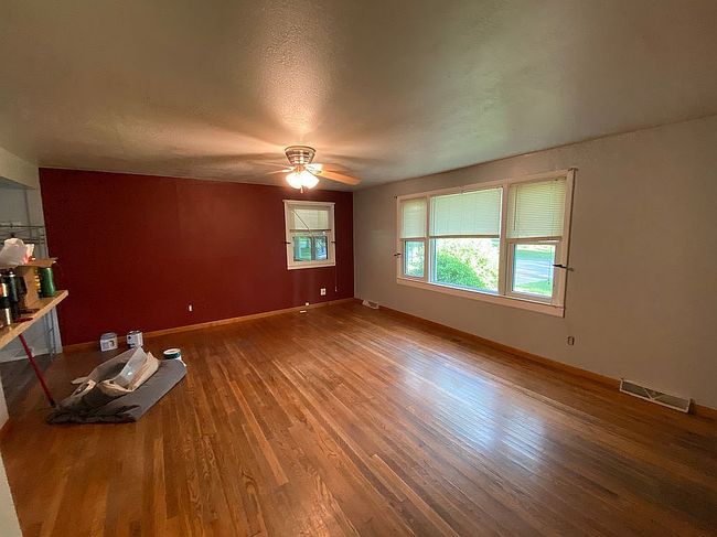 Image of 704 Frey Dr