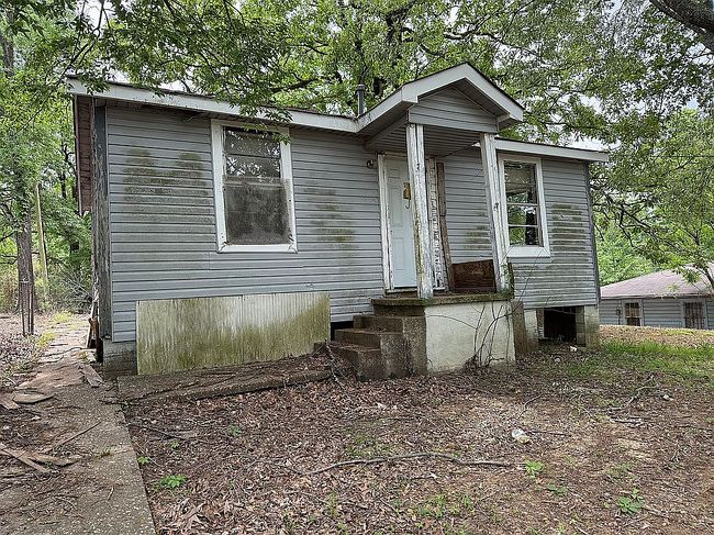 Image of 3321 Milton St