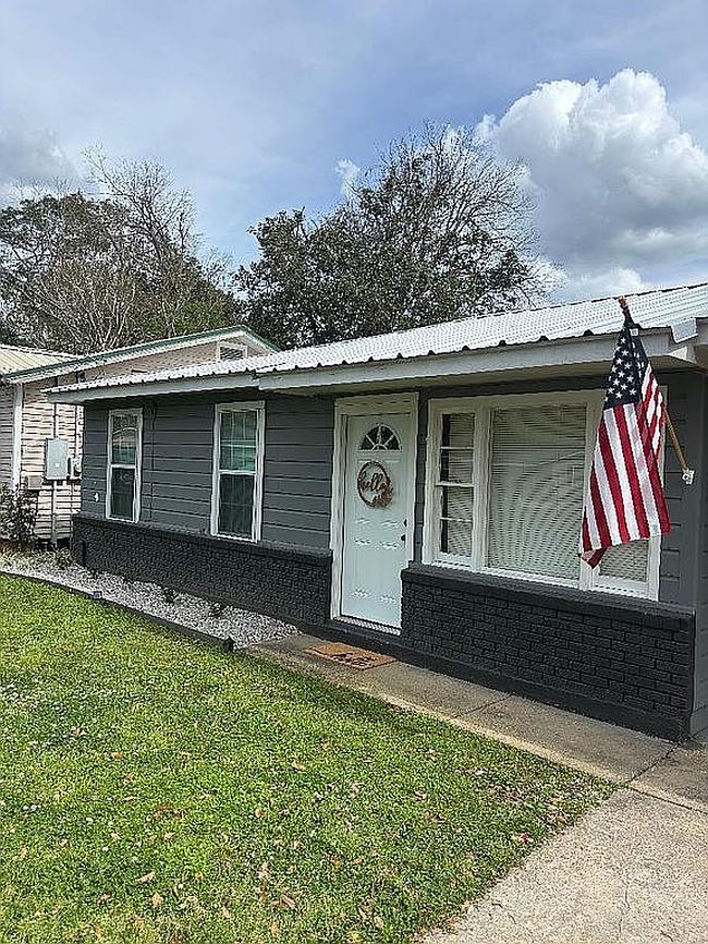 Image of 512 Sunset Dr