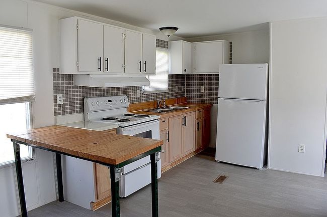 Additional photo 1 of property located at 31 Pearl Rd