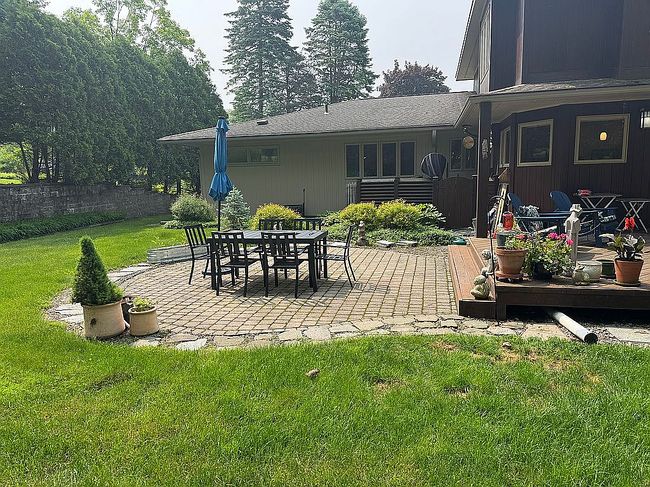 Photo of 12 Gayle Rd, Skaneateles, NY