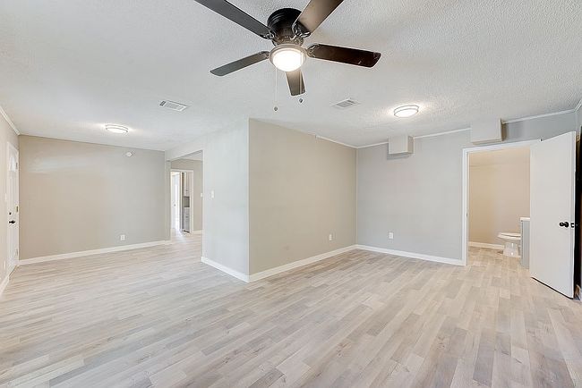 Photo of 11518 Munn St, Houston, TX