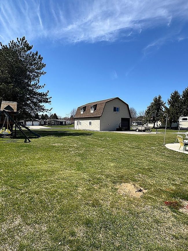 Image of 4691 Franklin St