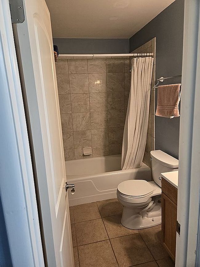 Preview of property located at 2102 Shoreline Dr