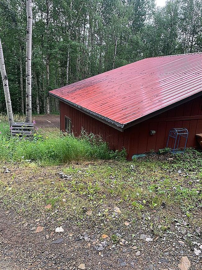 Photo of 1100 Gilmore Trl, Fairbanks, AK