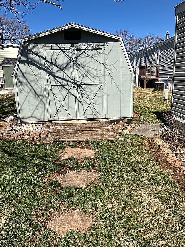 Image of 40 Elizabeth Ln #40