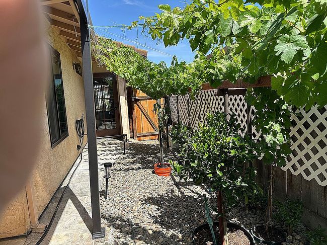 Image of 3068 Radford Way