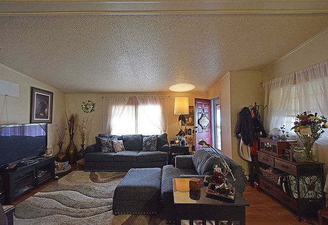 Image of 120 Farnsworth Dr