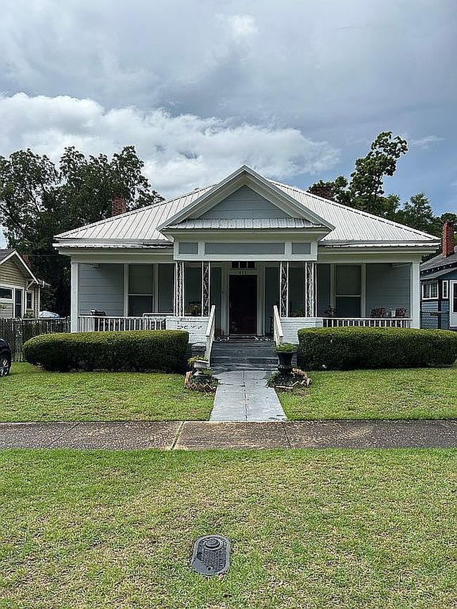 Photo of 613 Lincoln Ave