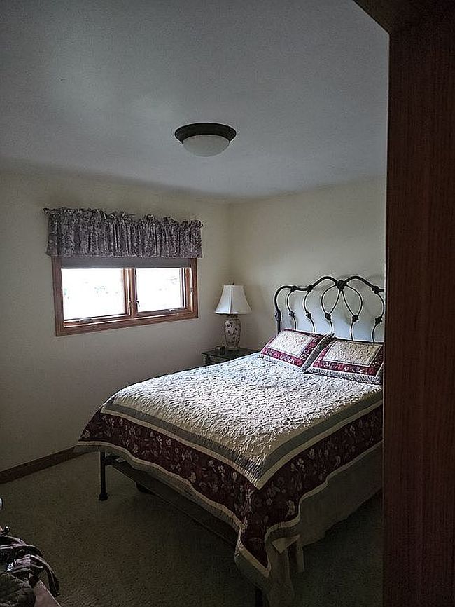 Photo of 55143 Monroe Dr, Shelby Township, MI