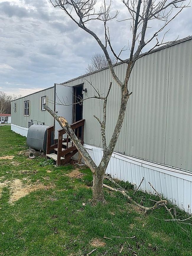 Image of 38 2nd Ln