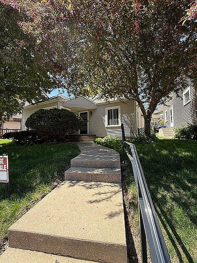 Image of 1435 Parkway St